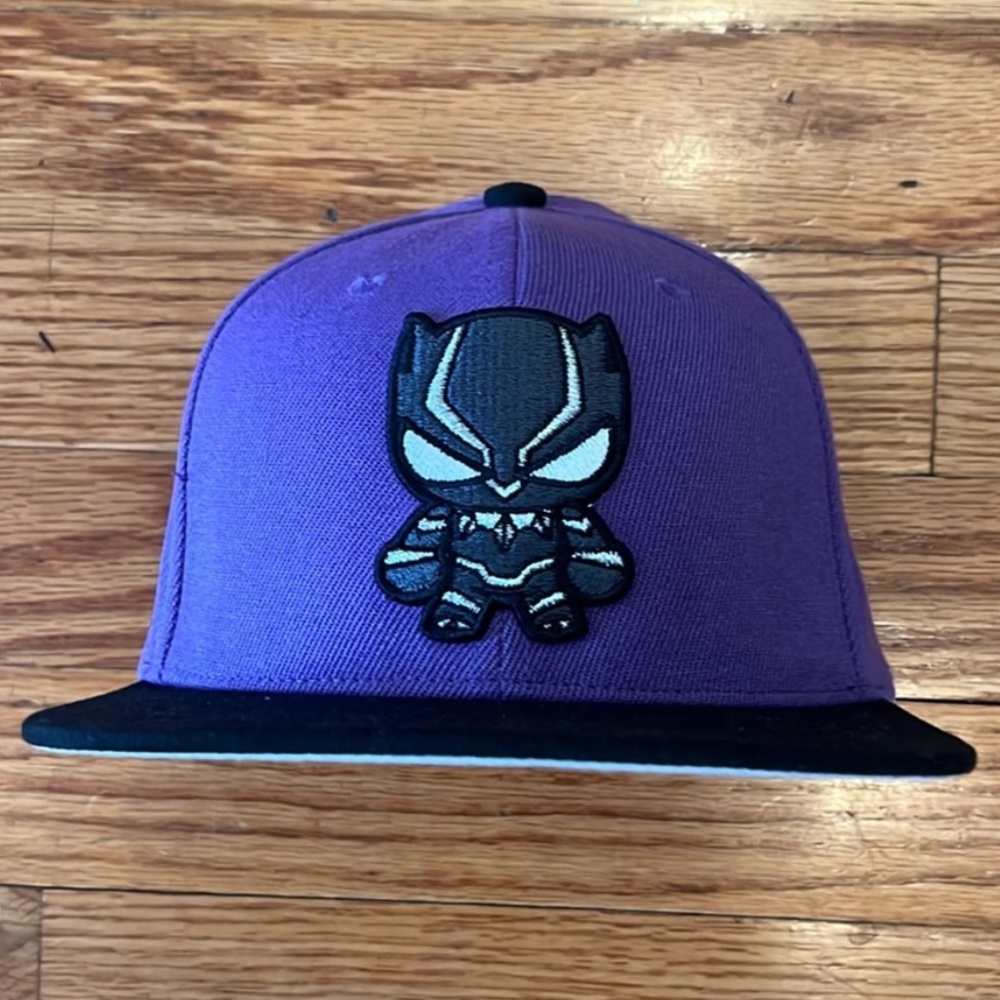 Avengers - Black Panther hat - Lids Exclusive!
